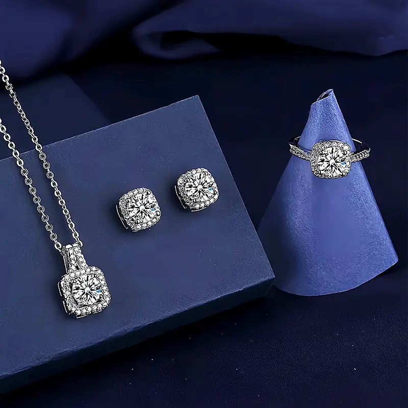 4pcs Fashionable And Minimalist New Creative Necklace Set